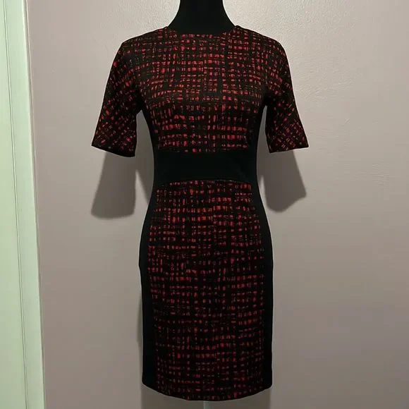 MICHAEL Michael Kors | Dresses | Michaelkors Red Black Bodycon Business  Casual With Gold Hardware | Poshmark